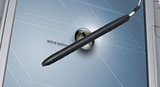 デジタルペンでも指タッチでも、どちらでも入力が可能、防爆タブレットiX104C6